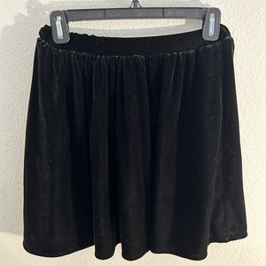 American Apparel Velvet Black Circle Mini Skirt - SIZE S (elastic waist)